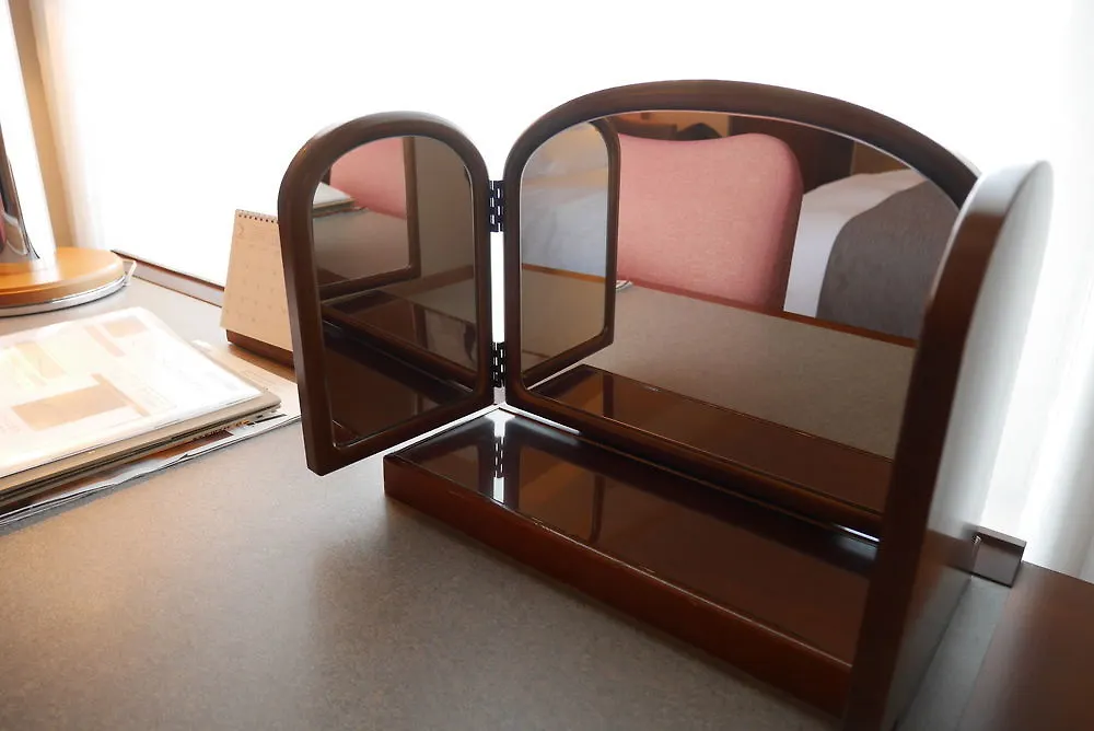 Rembrandt Hotel Ebina Giappone